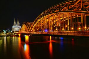 Brücke zum Kölner Dom